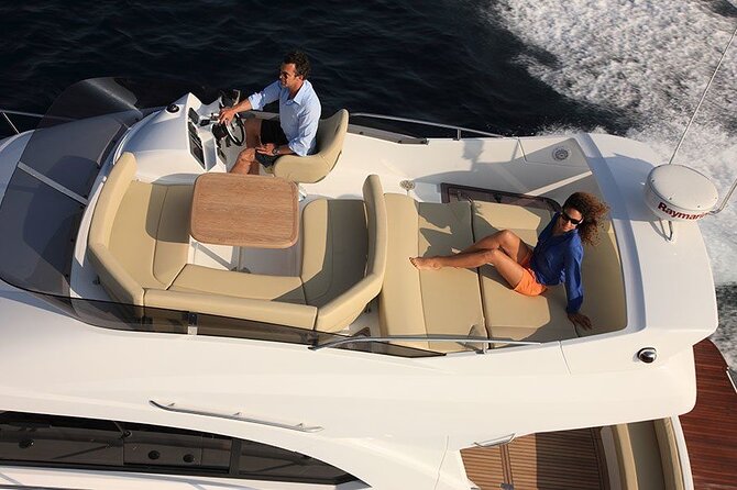 2 Hour Private Sunset Cruise on Luxury Motor Boat with Drinks - Marine life time, then the real show: the sunset