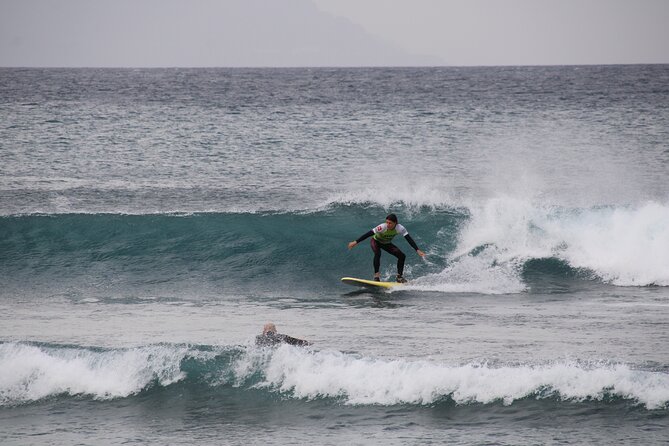 2 hours Semi-private surfing lesson in Playa de Las Americas - Semi-private surfing in Playa de las Américas, what you’re really buying