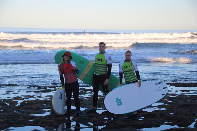 2 hours Semi-private surfing lesson in Playa de Las Americas - Where you meet and how to make it easy on yourself