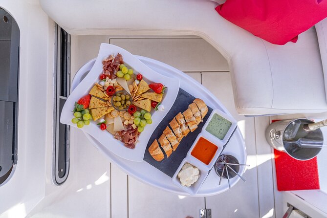 3 Hour VIP Private Luxury Boat Charter in Tenerife - Weather and changes: how to plan your Tenerife day