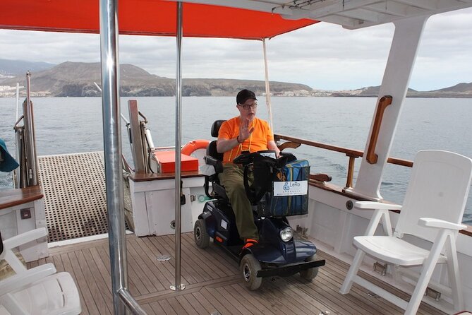 3-Hours Private Tour to Accessible Boat en Canary Island - The Day’s Flow: Walk, Boat Time, Swim Stop, Then Back to Port