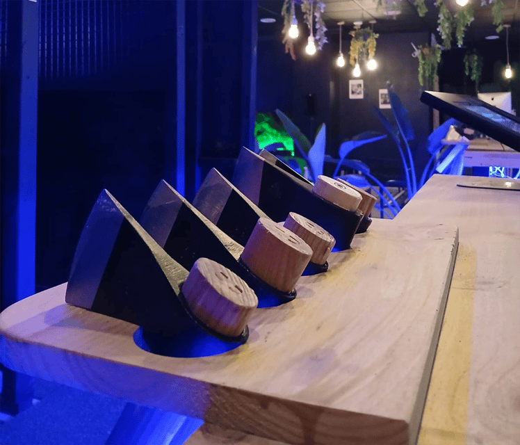 AXE THROWING TENERIFE - Price and value: why $23 for 1 hour can be a good deal