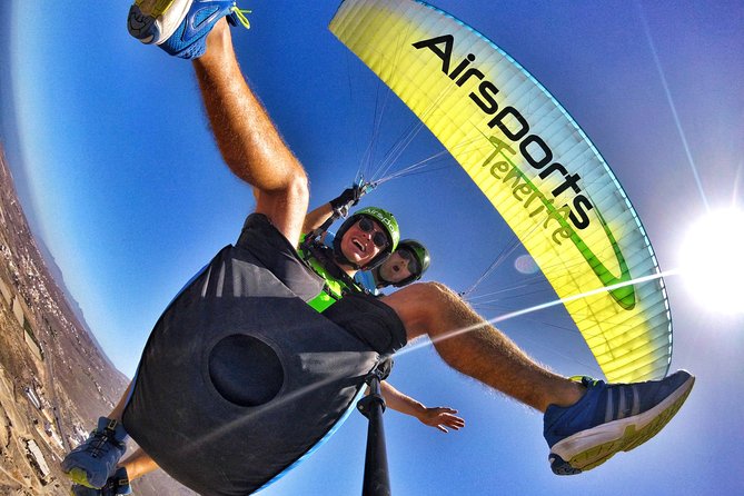 BRONZE tandem paragliding flight in South Tenerife, free pick up - South Tenerife tandem paragliding: what you’re really paying for