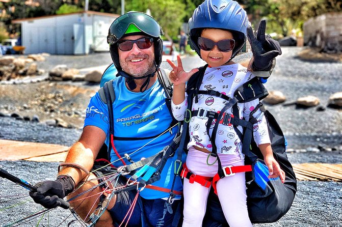 BRONZE tandem paragliding flight in South Tenerife, free pick up - The landing at La Caleta beach: soft sand, Atlantic sounds, and closure