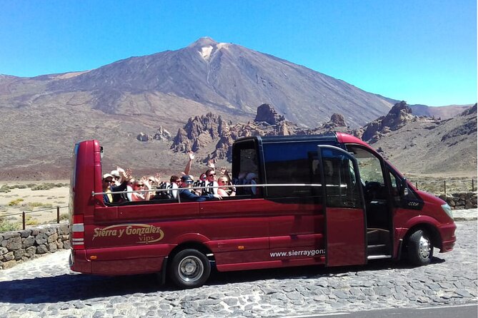 Cabrio Bus Full Day Guided Tour of Teide (SOUTH ONLY) - Vilaflor on the way down south: a classic old Canarian break
