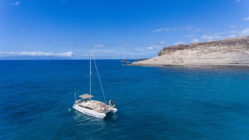 Costa Adeje: Private Catamaran Tour 22 Persons Max - Anchoring, Solarium Time, and the Comfort Setup