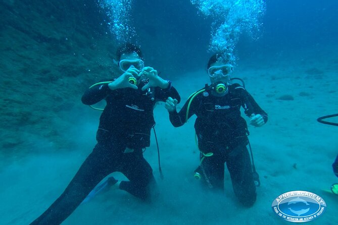 Discover Scuba Diving in Tenerife - Safety, insurance, and the rule about flying after
