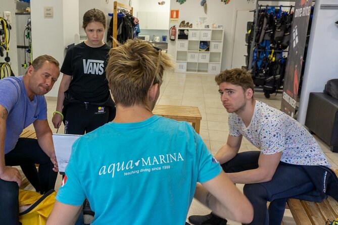 Discover Scuba Diving, Playa de las Americas - Gear lessons on a shallow, sandy entry (pool or beach depending on you)