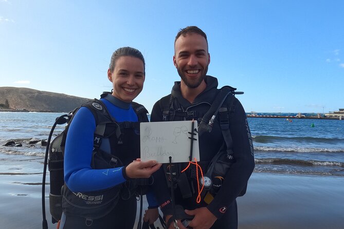 Diving in Los Cristianos, Tenerife - What you will likely see off Los Cristianos: fish, octopus, and rays