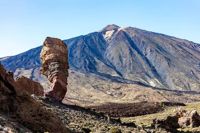 Full Day Small Group Tour to Masca and Teide From North Tenerife - Los Roques de Garcia: time for photos with the volcano cone in the frame