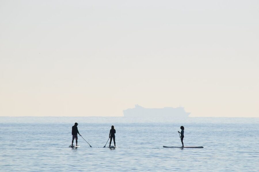 Los Cristianos: Stand Up Paddle Board Lesson - Balance and paddling basics, taught with close attention