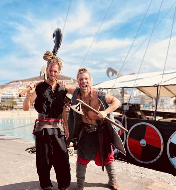 Los Cristianos: Whale Watching Cruise w/Swim Stop & Drinks - Whale and Dolphin Watching Between Tenerife and La Gomera
