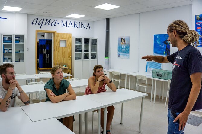 PADI Open Water course in Playa de las Americas - Key Points Worth Noting