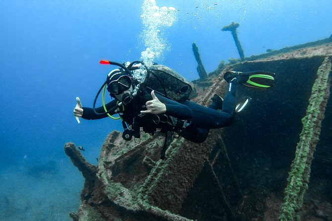 PADI Scuba Diving Courses in Tenerife: All Specialities Until Divemaster - What you actually do in the water, beyond the certificate