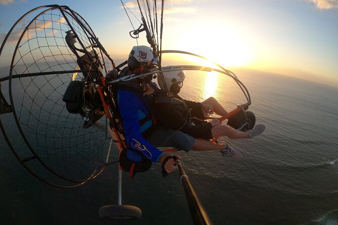 Paratrike Flight in Costa de Adeje with the World Champion - Low passes plus a climb to 500m: the view plan
