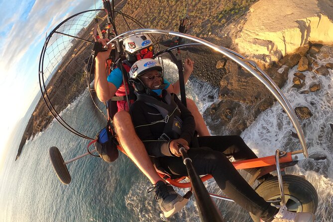 Paratrike Flight in Costa de Adeje with the World Champion - Who flies you: world champion Daniel Crespo, plus real-world scheduling
