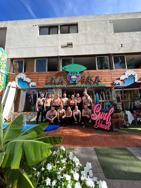 Playa de las Americas: lezione di surf con tutto incluso - Price and value: $40 for two hours that includes more than just a board