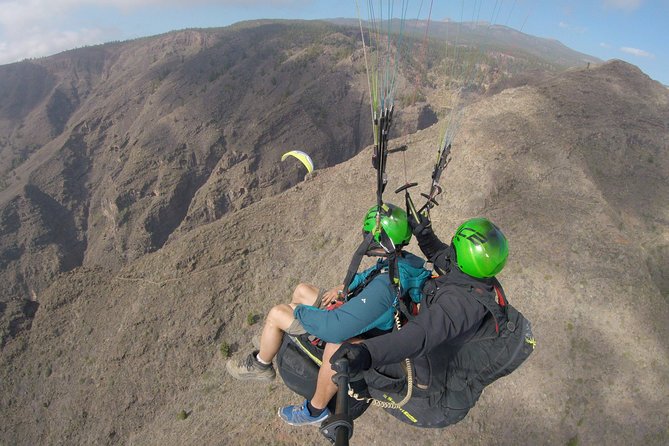 PREMIUM Flight. - How Safe Does This Feel? Insurance and the Tandem Setup