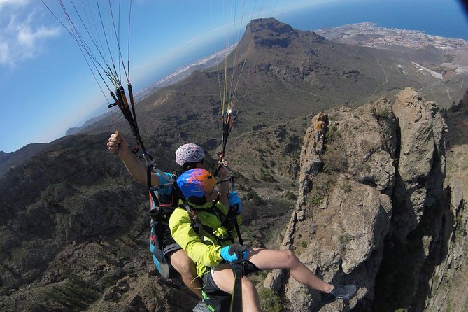 Premium Paragliding in Tenerife : Photos, videos and pickup included - Why premium tandem paragliding on Tenerife feels worth it