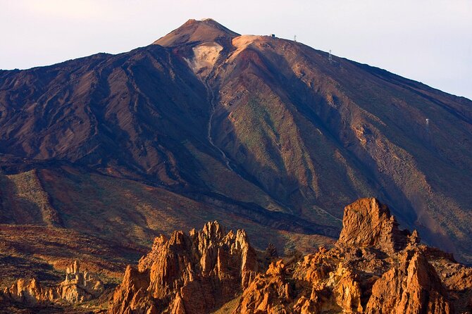 Private Full Day Tour to the Top of the Teide: go hiking and return in cable car - Volcan El Teide: a focused 30-minute stop with your private guide