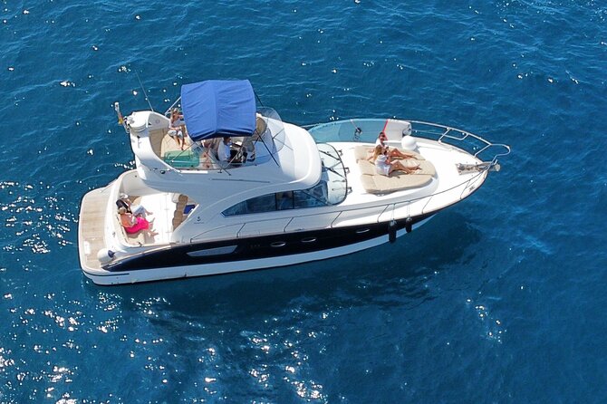 Private Luxury Motor Boat 2, 3 and 4 Hour Charters - The Included Food and Drinks, Plus How Service Feels