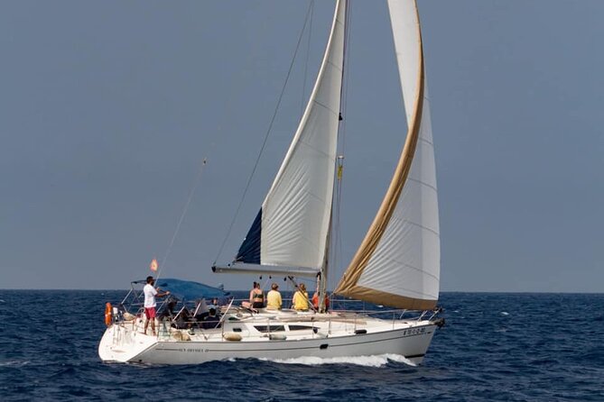 Private Yacht Excursion from Puerto Colon 3 hours - Drinks, snacks, and lunch: why the food part matters