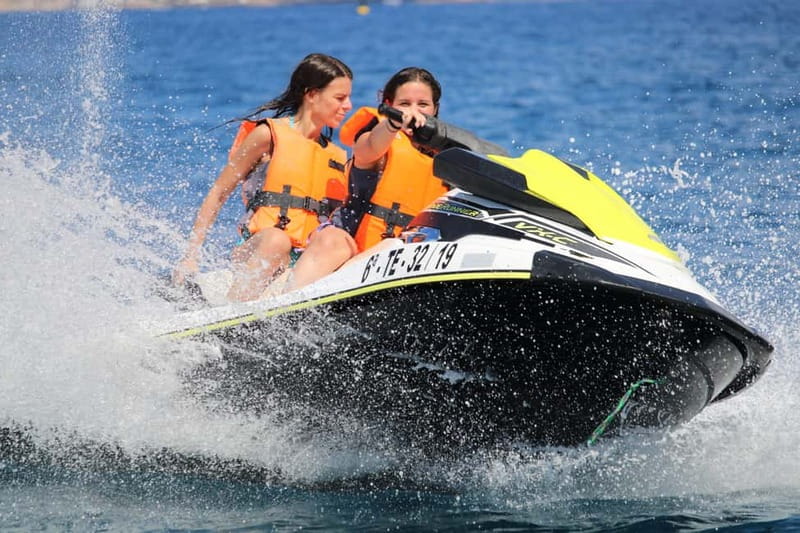 Puerto Colón: Tenerife Coast Jet Ski Tour with Photos - The Puerto Colón to Costa Adeje loop: what happens minute by minute
