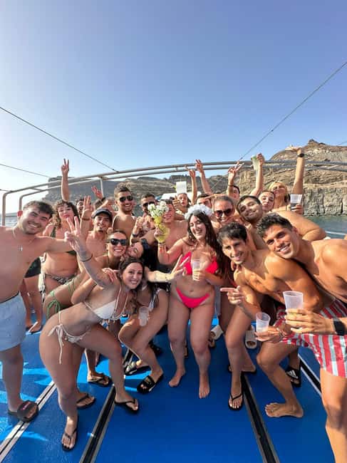 Puerto Rico, Las Palmas: Boat Party - Music, Shows, and the VIP Promise (What to Expect, With Realistic Eyes)