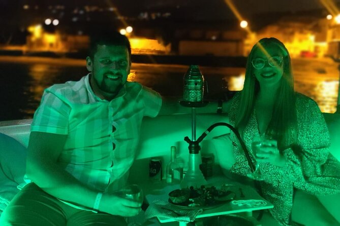 Romantic night ocean boat trip for 2 - Hookah and music: fun mood features, with one honest check