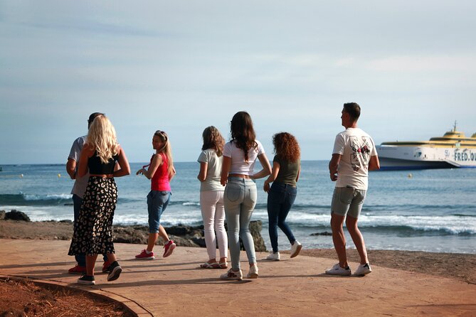Salsa & Bachata, dance lessons Tenerife south. Have fun and learn - Price, group size, and why this can be good value