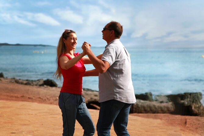 Salsa & Bachata, dance lessons Tenerife south. Have fun and learn - The class options, and how to pick the right day