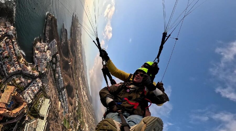 Santa Cruz de Tenerife: Acrobatic Paragliding Flight - Included extras that quietly add value