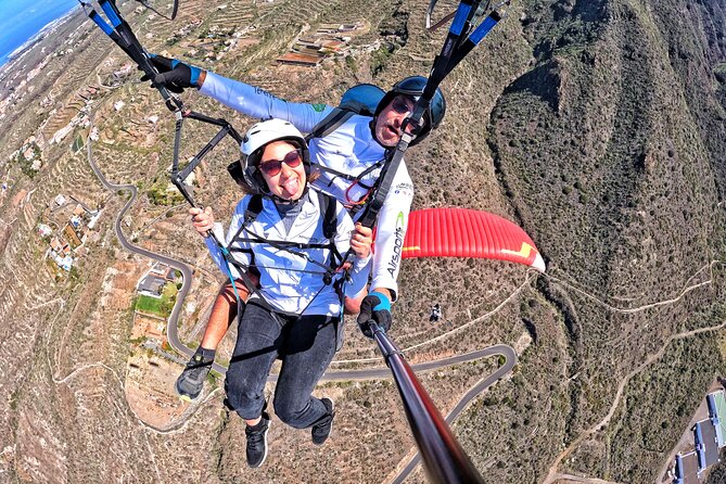 SILVER 1000m paragliding tandem flight above South Tenerife - Getting to launch: A/C van and a calm start from Costa Adeje