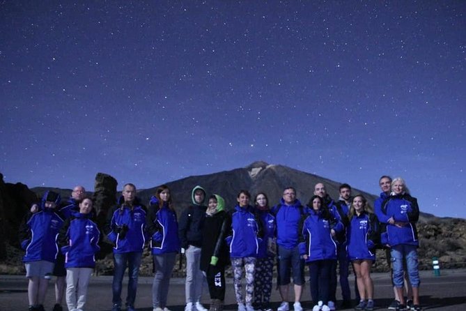Stargazing Experience with Dinner & Drinks - Cold Altitude Comfort: Jackets, Blankets, Coffee