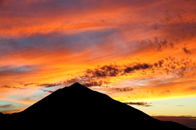 Sunset and stargazing from Teide - Queens Shoe at around 2000 meters: telescope time in Teide’s low light