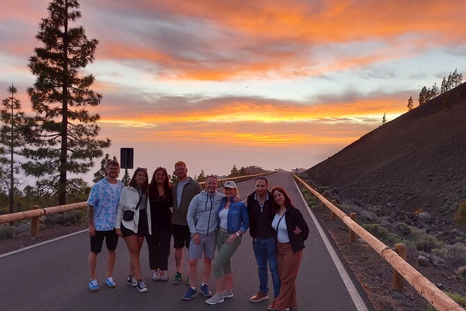 Sunset & Stargazing Experience From Teide - The 2000m stargazing setup, telescopes, lasers, and Milky Way photos