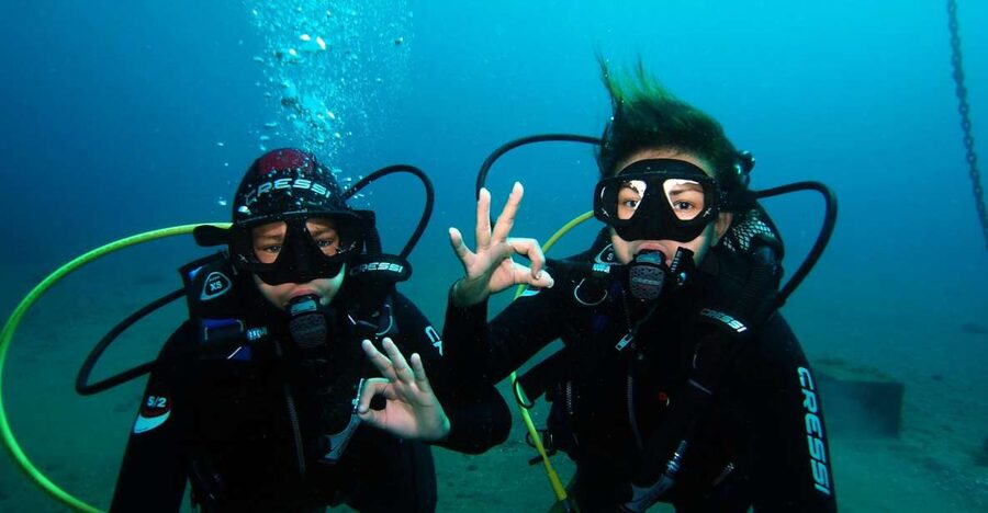 Tenerife: Discover Scuba Diving with Free Photos - Theory, Equipment, and Communication Basics on the Clock