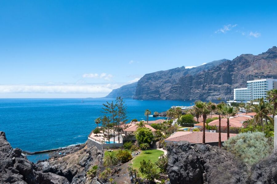 Tenerife: Full-Day Guided Island Tour - Los Gigantes: where the cliffs steal the show