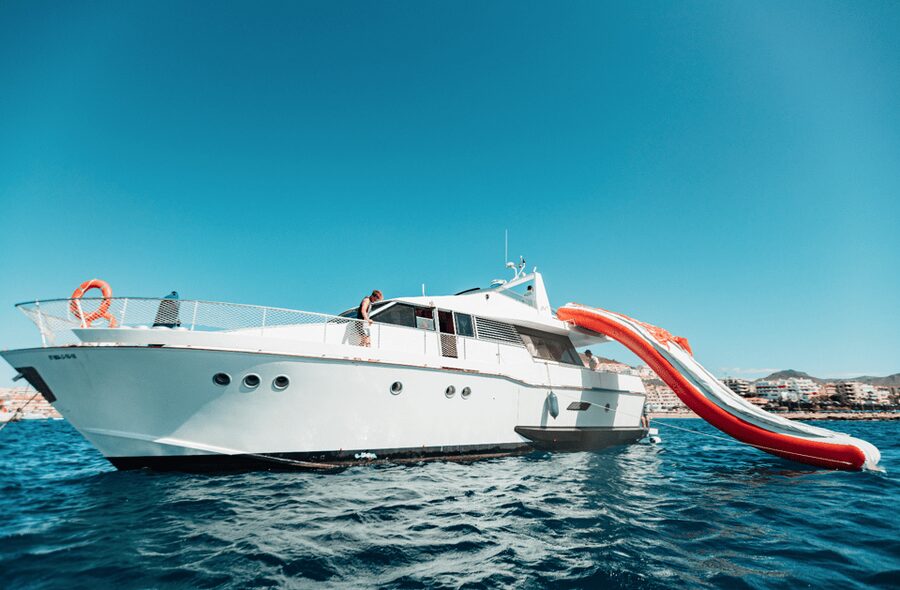 Tenerife: Fun Yacht Trip with Water Activities and Toys - Stepping Off the Bus, Onto Gate (Pantalan) No 13 in Puerto Colón
