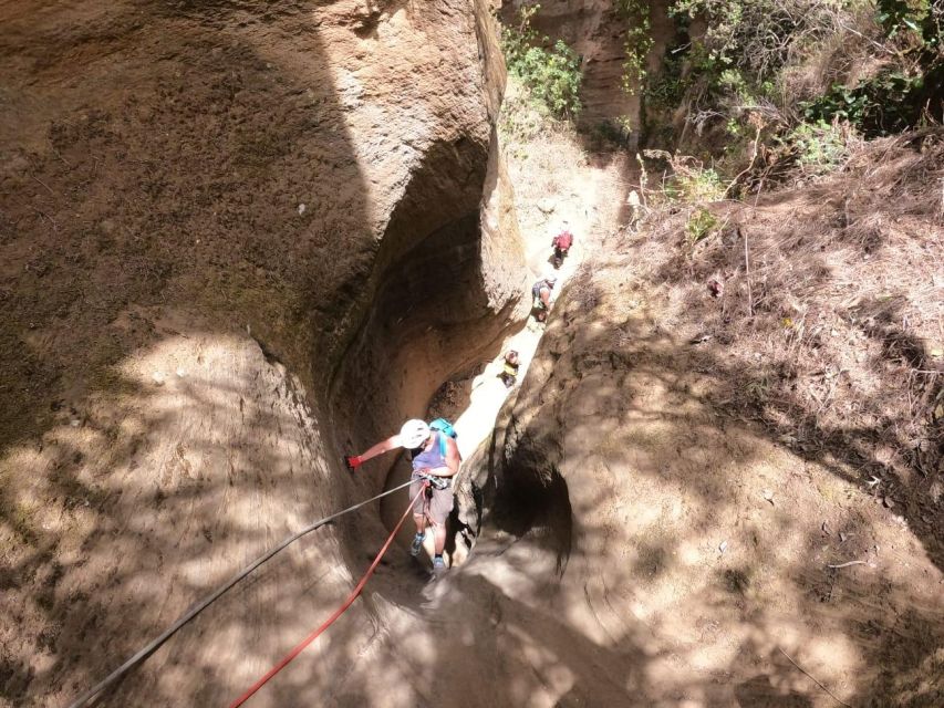 Tenerife: Guided Canyoning Experience in Los Arcos - The main event: abseiling Los Arcos up to 20 meters