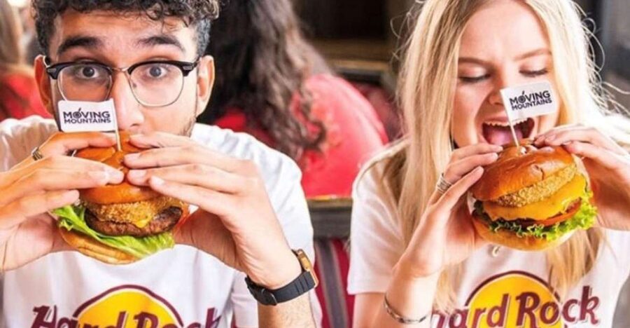 Tenerife: Hard Rock Cafe Set Menu Lunch or Dinner & Drink - Choosing Gold (2 courses) vs Diamond or Platinum (3 courses)