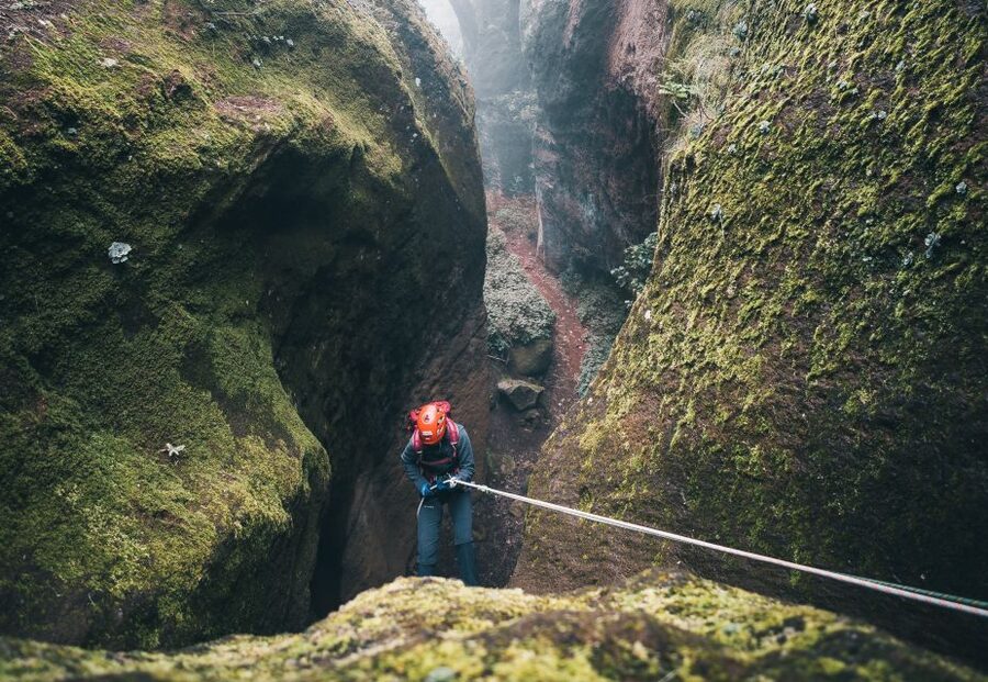 Tenerife: Los Arcos Canyoning Tour with Guide - The heart of the canyon: eight rappels in volcanic orange