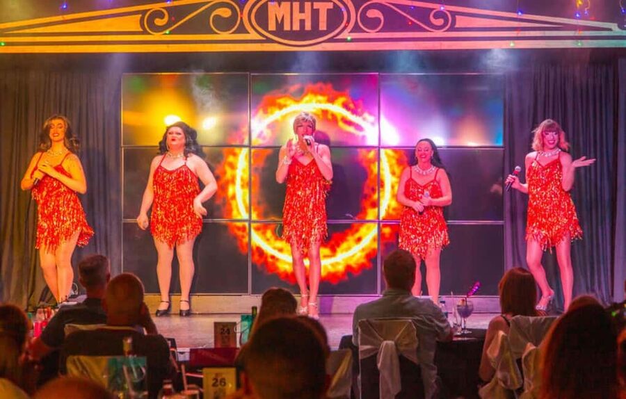 Tenerife: MHT - Music Hall Tavern Comedy Drag Dinner Show - Comedy drag in English: why that matters on Tenerife