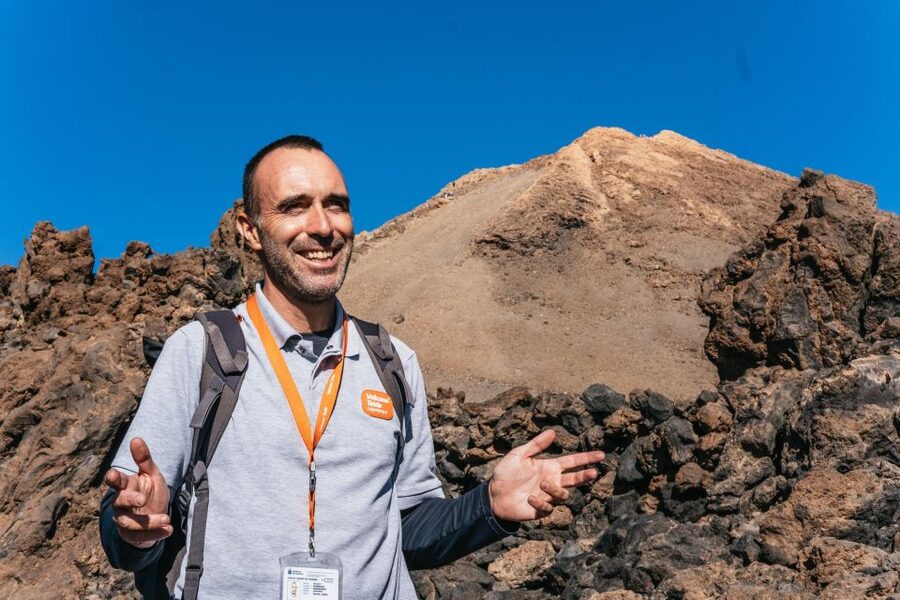 Tenerife: Mount Teide Summit Hiking Adventure with Cable Car - From pickup to the cable car, here’s how your 7 hours usually move