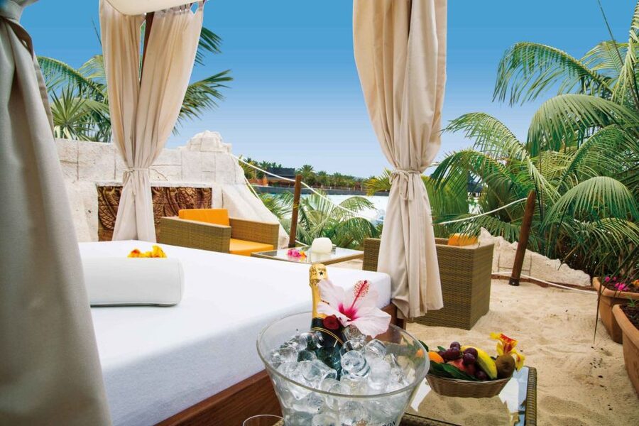 Tenerife: Siam Park All-Inclusive Entry Ticket - Wave pool time: biggest man-made wave energy