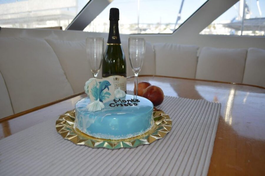 Tenerife: Sunset Catamaran Tour with Transfer, Buff & Drinks - Key things I’d put on your radar
