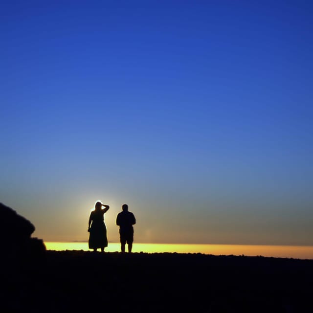 Tenerife: Sunset Night Tour and Stargazing at Teide + Dinner - The sunset ride: volcanic views, coastline angles, and the build-up
