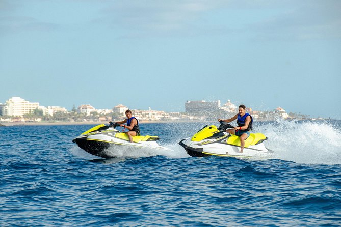 Tenerife Water Sports Package with 40 Min. Jet Ski and Parascending for 2 People - Meeting at Water Sports Tenerife (Calle Colón 6): start on time, not late