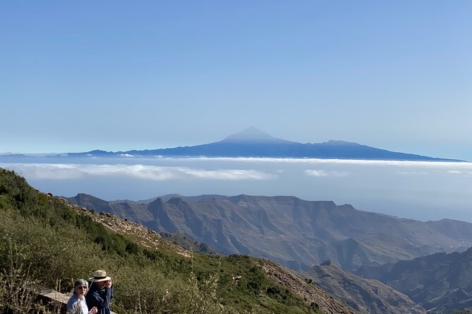 VIP tour of La Gomera from Tenerife - Punta del Belete and the César Manrique connection, plus lava layers you can feel